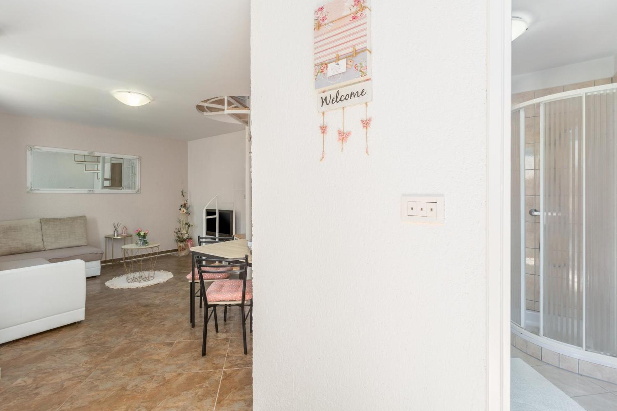 Apartment Leni Near Beach Poreč Exteriör bild