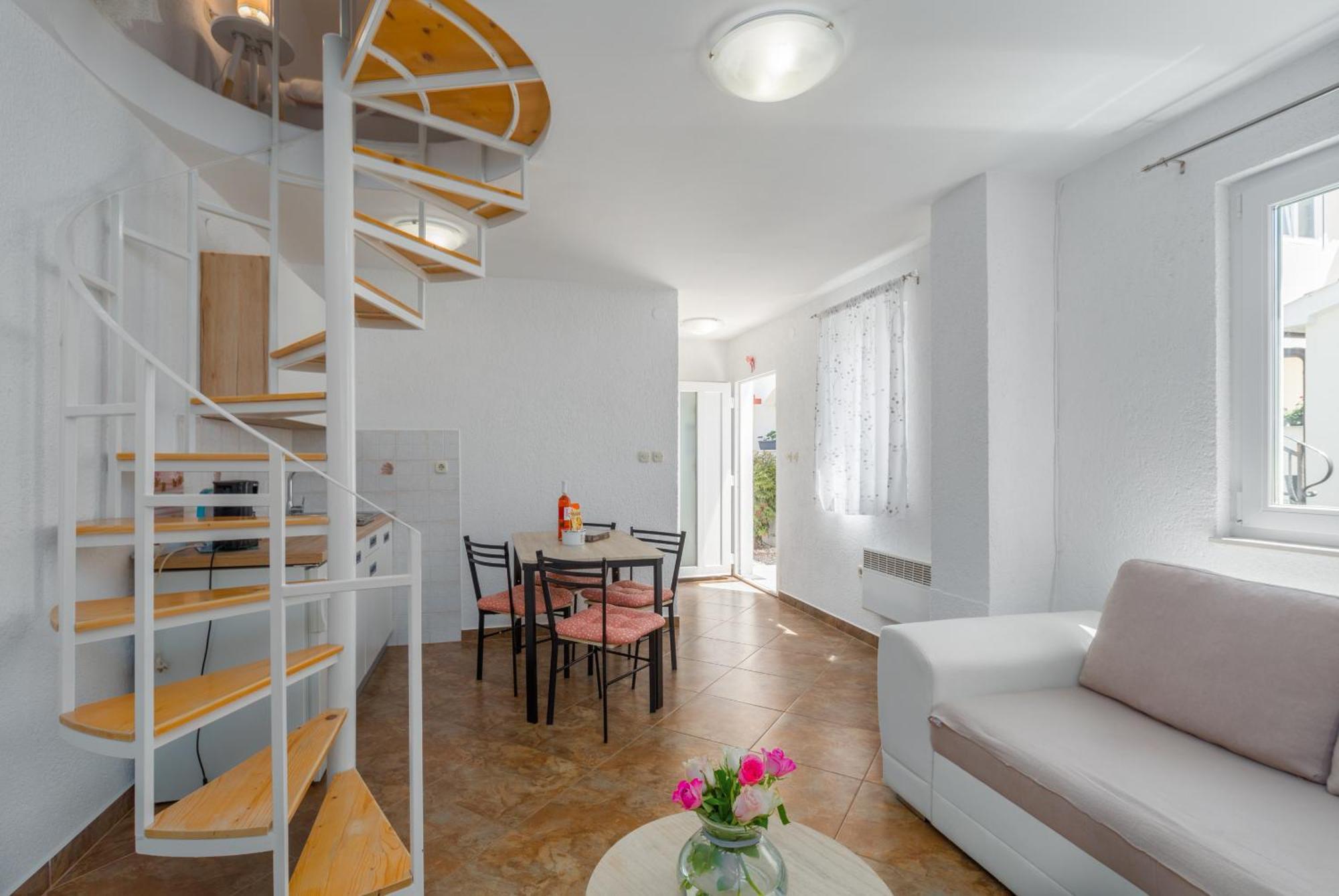 Apartment Leni Near Beach Poreč Exteriör bild